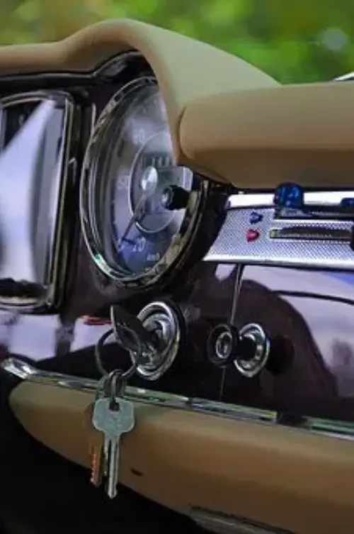 Key-Locked-In-Car--in-Pioneertown-California-key-locked-in-car-pioneertown-california.jpg-image